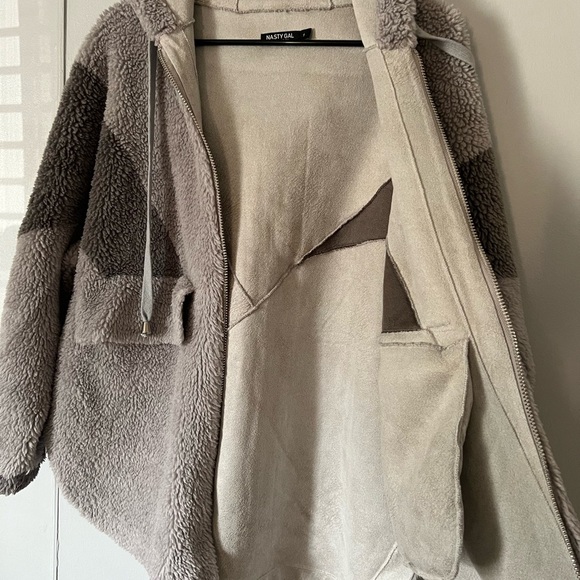 Nasty Gal Gray and Cream Teddy Jacket - Picture 7 of 8